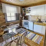 Hankisaeaeski By Interhome بيت للعطل