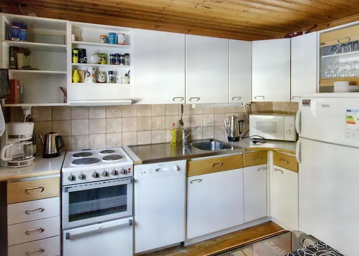 Hankisaeaeski By Interhome